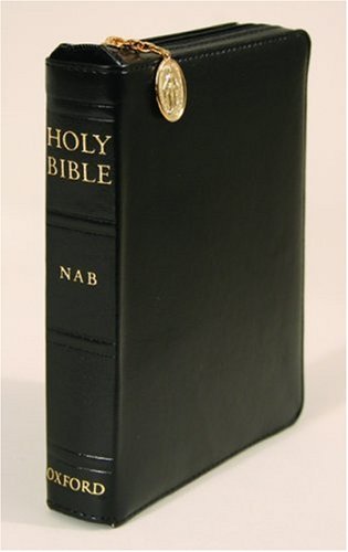 9780195282948: The New American Bible: Black, Zipper Duradera