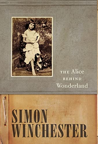 9780195396195: The Alice Behind Wonderland