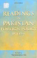 Imagen de archivo de Readings in Pakistan Foreign Policy 1971-1998 a la venta por WorldofBooks