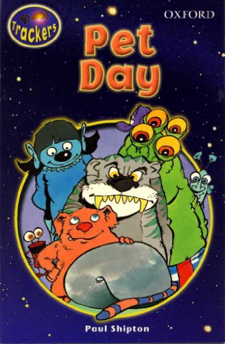 Stock image for Trackers: Bear Tracks: Space School Stories: Book 2: Pet Day for sale by AwesomeBooks