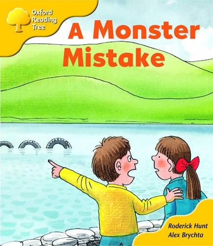 Imagen de archivo de Oxford Reading Tree: Stage 5: More Storybooks: A Monster Mistake: Pack A (Oxford Reading Tree) a la venta por Greener Books