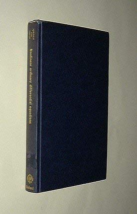 9780198596202: Nonlinear Ordinary Differential Equations
