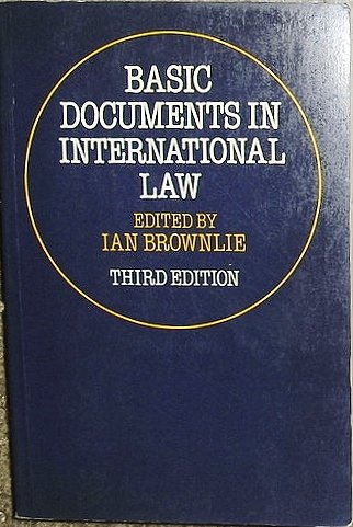 Beispielbild fr Basic Documents in International Law zum Verkauf von AwesomeBooks