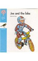 Imagen de archivo de Joe and the Bike (Oxford Reading Tree) a la venta por WorldofBooks