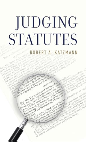 9780199362134: Judging Statutes