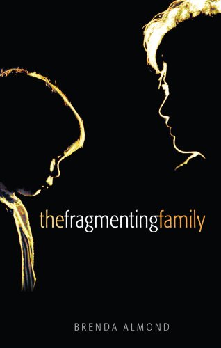 Beispielbild fr The Fragmenting Family. zum Verkauf von Antiquariaat Schot