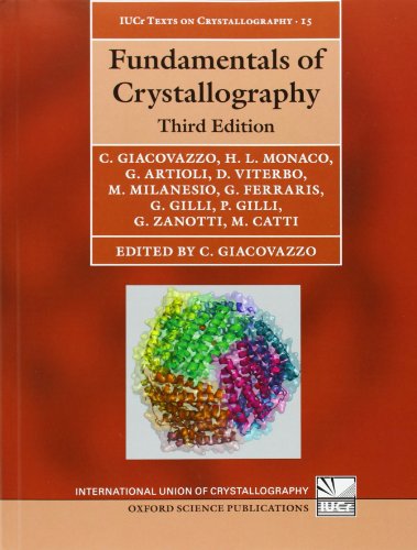 Imagen de archivo de Fundamentals of Crystallography: Vol 15 a la venta por Revaluation Books