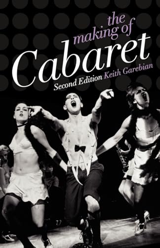 9780199732500: The Making of Cabaret