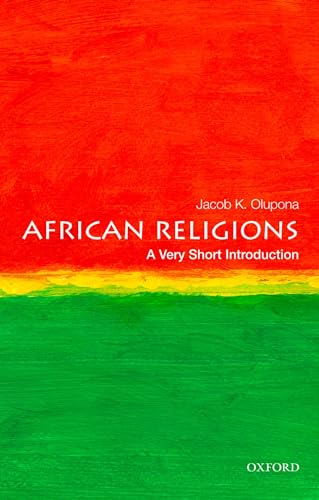 9780199790586: African Religions: A Very Short Introduction