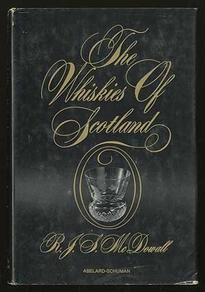 Stock image for The whiskies of Scotland for sale by Visible Voice Books