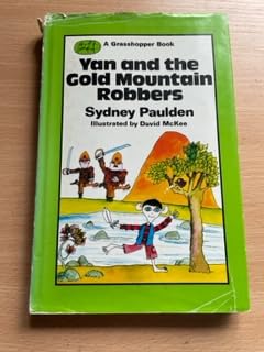 Beispielbild fr Yan and the Gold Mountain Robbers (Grasshopper Books) zum Verkauf von WorldofBooks