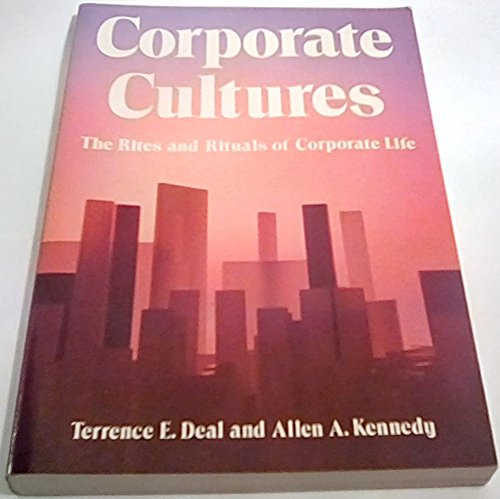 Imagen de archivo de Corporate Cultures : The Rites and Rituals of Corporate Life a la venta por Better World Books