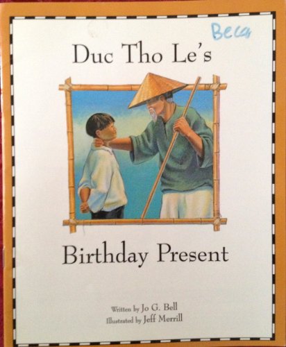 Imagen de archivo de Duc Tho Le's Birthday Present a la venta por Wonder Book