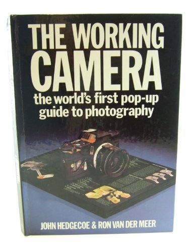 Imagen de archivo de The Working Camera: The World's First Pop-up Guide to Photography a la venta por WorldofBooks