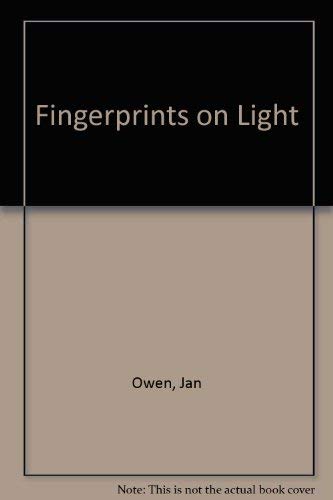 Beispielbild fr Fingerprints on Light zum Verkauf von Adagio Books