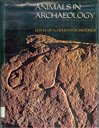 Beispielbild fr Animals in Archaeology zum Verkauf von Valley Books