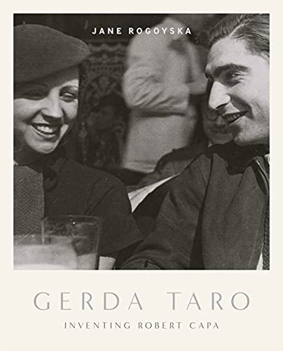 Imagen de archivo de Gerda Taro: Inventing Robert Capa a la venta por ThriftBooks-Dallas