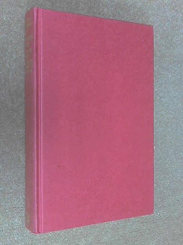 Beispielbild fr Politicians at War, July 1914 to May 1915: Prologue to the Triumph of Lloyd George zum Verkauf von WorldofBooks