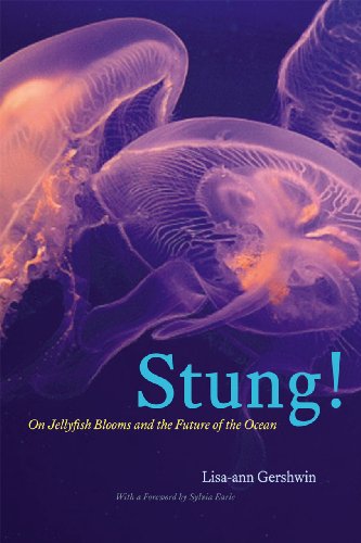 Beispielbild fr Stung!: On Jellyfish Blooms and the Future of the Ocean zum Verkauf von Wonder Book