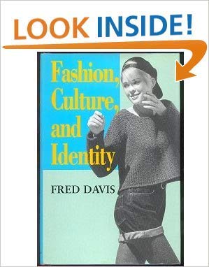 Imagen de archivo de Fashion, Culture, and Identity a la venta por Better World Books