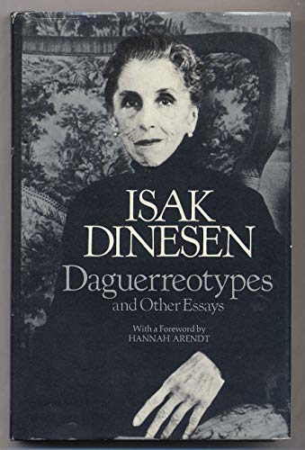 Beispielbild fr Daguerreotypes and Other Essays zum Verkauf von Better World Books