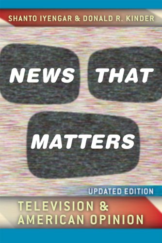 9780226388588: News That Matters: Television and American Opinion, Updated Edition