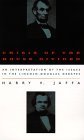 Imagen de archivo de Crisis of the House Divided: An Interpretation of the Issues in the Lincoln-Douglas Debates a la venta por Books From California