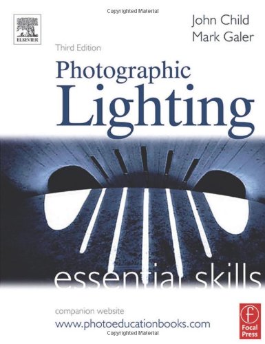 Imagen de archivo de Photographic Lighting : Essential Skills a la venta por Better World Books