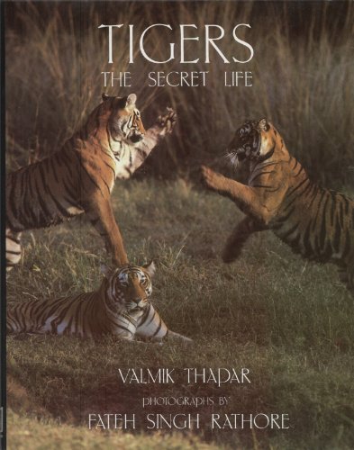 Imagen de archivo de Tigers: The Secret Life a la venta por WorldofBooks