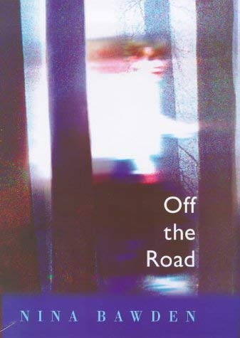 9780241140239: Off the Road