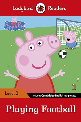 9780241319475: Ladybird Readers Level 2 - Peppa Pig - Playing Football (ELT Graded Reader)