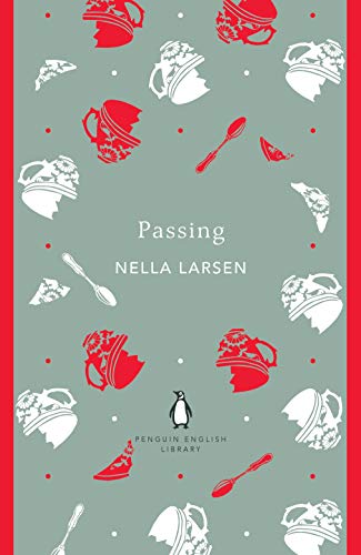 9780241472712: Passing (The Penguin English Library)