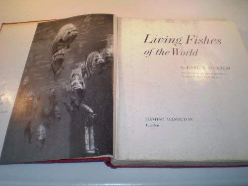 Living Fishes of the World (World of Nature) (9780241903407) by Herald, Earl S.