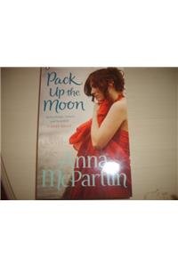 Imagen de archivo de Pack Up The Moon a la venta por AwesomeBooks