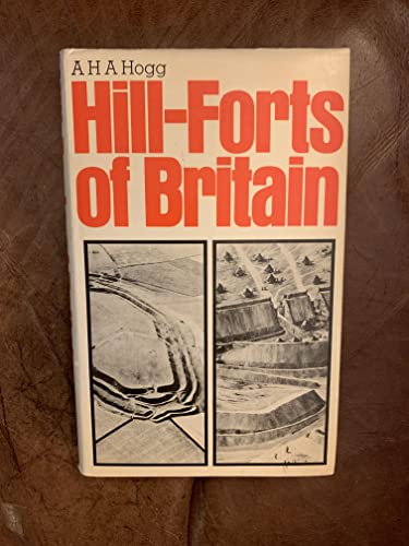 9780246108357: Hill-forts of Britain