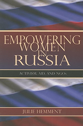 Imagen de archivo de Empowering Women in Russia a la venta por Blackwell's