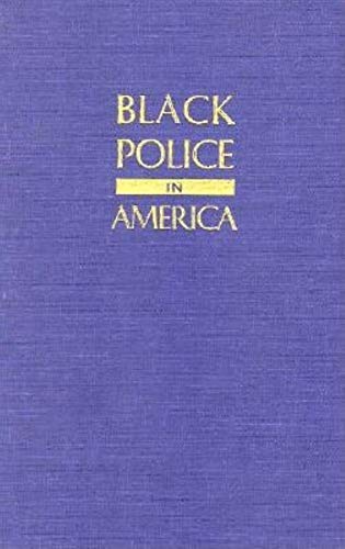 Beispielbild fr Black Police in America zum Verkauf von Better World Books