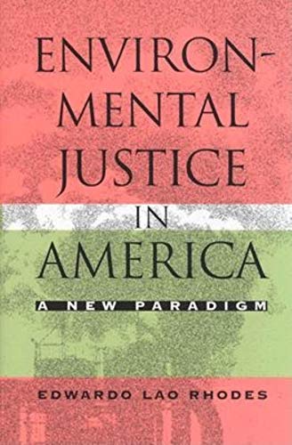 Imagen de archivo de Environmental Justice in America : A New Paradigm a la venta por Better World Books