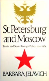 Beispielbild fr St. Petersburg and Moscow : Tsarist and Soviet Foreign Policy, 1814-1974 zum Verkauf von Better World Books