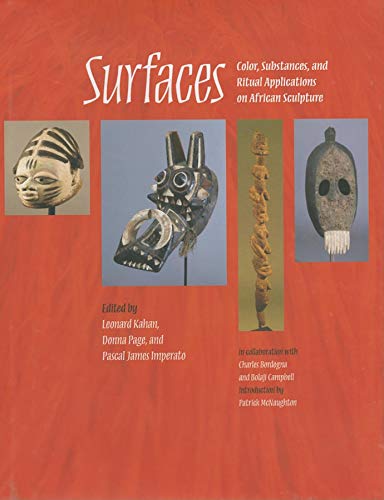 9780253352514: Surfaces: Color, Substances, and Ritual Applications on African Sculpture (African Expressive Cultures)