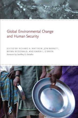 9780262013406: Global Environmental Change and Human Security
