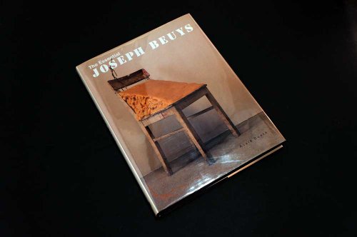 The Essential Joseph Beuys. (Englisch)