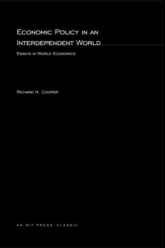 9780262530729: Economic Policy in an Interdependent World