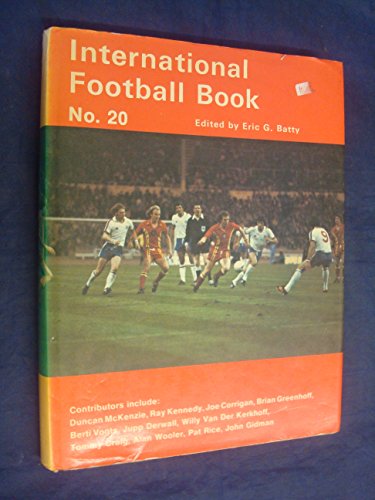 Beispielbild fr International Football Book: No. 20 zum Verkauf von East Kent Academic