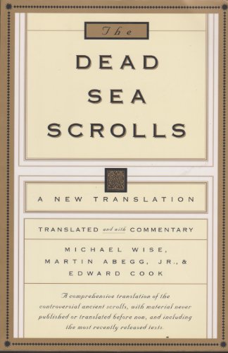 Imagen de archivo de The Dead Sea Scrolls. a New Translation a la venta por Natanya's books and more