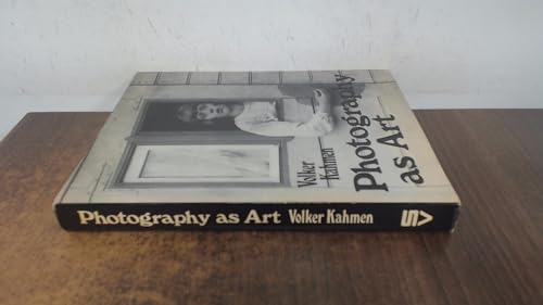 Imagen de archivo de [Fotografie als Kunst.] Photography as art. Translated by Brian Tubb. a la venta por Antiquariat & Verlag Jenior