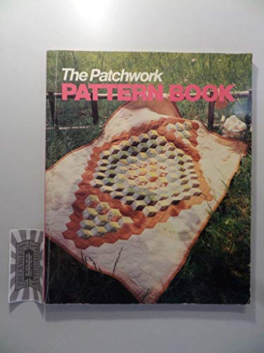 Imagen de archivo de The Patchwork Pattern Book a la venta por WorldofBooks