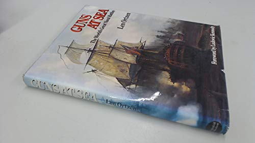 Imagen de archivo de Guns at Sea: World's Great Naval Battles a la venta por WorldofBooks