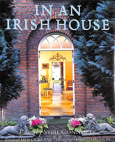 Imagen de archivo de In an Irish House a la venta por WorldofBooks