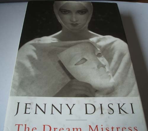 9780297817093: The dream mistress